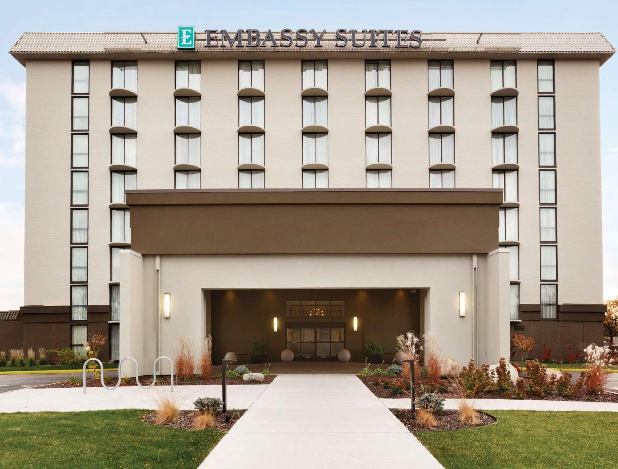 Embassy Suites By Hilton Bloomington/Minneapolis Exterior foto